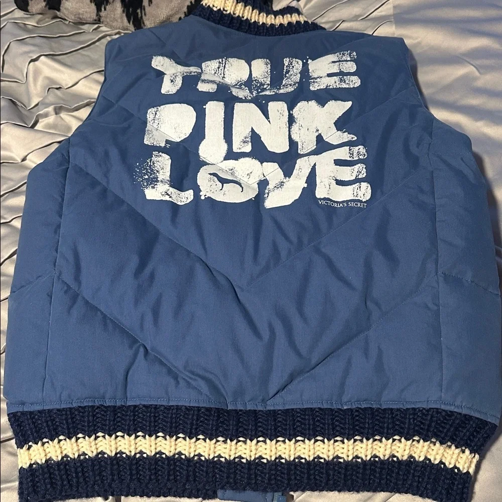 Victoria's Secret Pink Blue Puffer Vest with Knit Trim Size M - Picture 2 of 2
